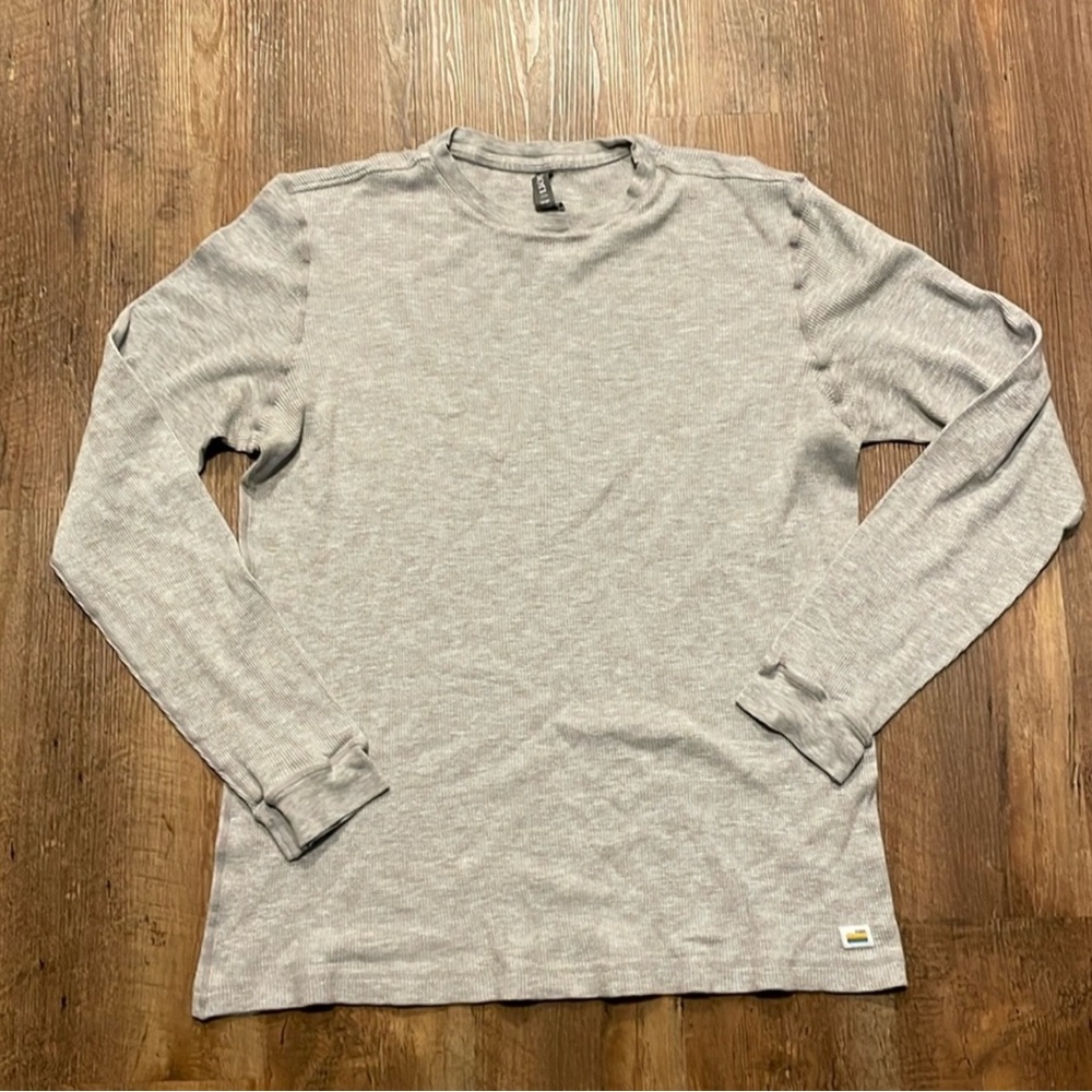 Vuori Men’s Waffle Crew Neck Thermal Long Sleeve Shirt Large
